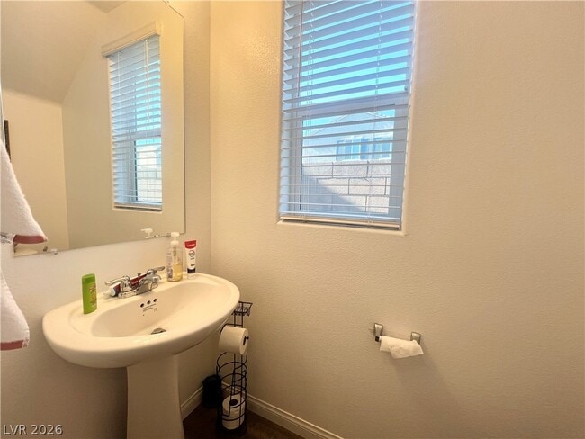 Photo - 5276 Sherwood Frst Ln