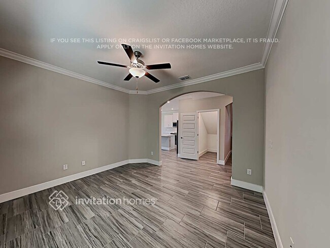 Photo - 9769 Wild Begonia Loop