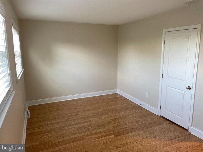 Photo - 1006 N York Rd