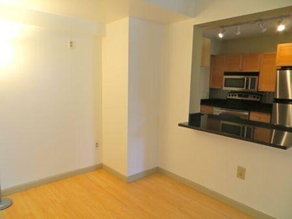 Photo - 82 Peterborough St Unit 65k
