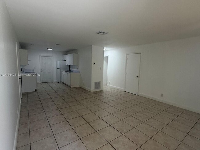 Photo - 1132 NE 5th Ave