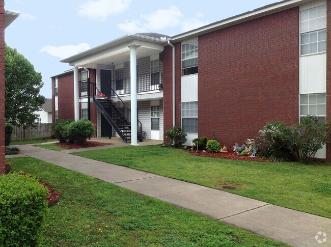 Building Photo - 51 Cedar Creek Ct Rental