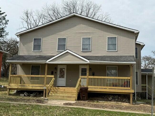 Photo - 210 S Eaton St Unit 4