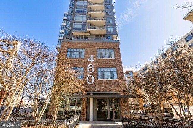 Building Photo - 460 New York Ave NW Unit 206 Rental