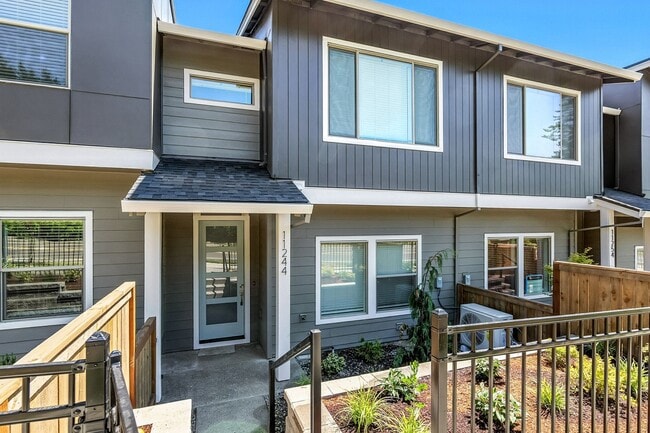 Photo - Brand New Townhome in Pleasant Valley Vill...