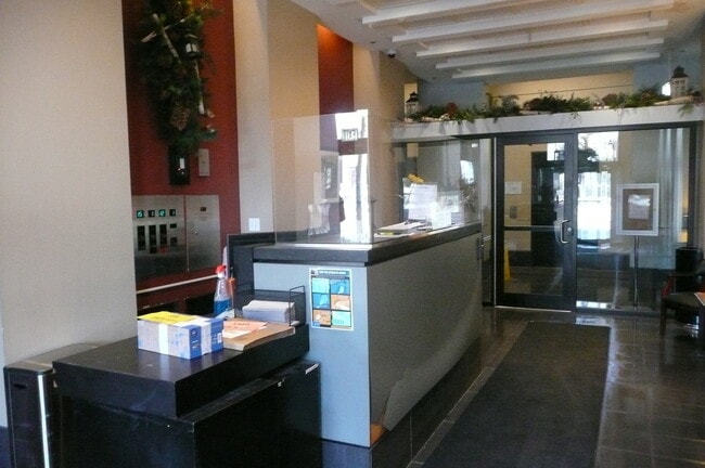 Photo - 1255 S State St Unit 1211