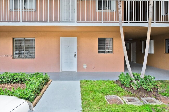 Building Photo - 6041 W 24th Ave Unit B-111