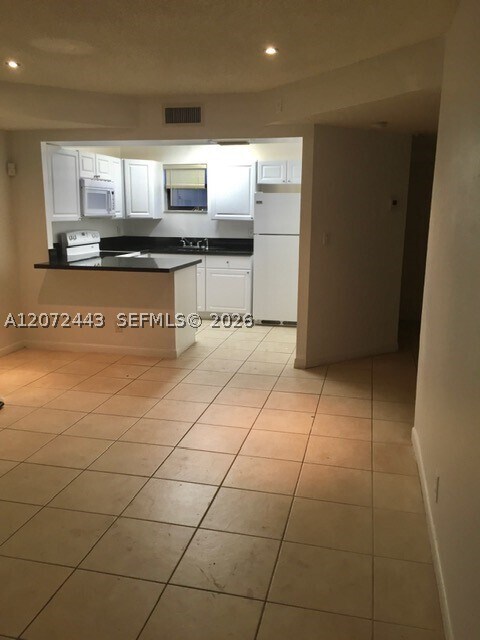 Photo - 8290 Lake Dr Unit 144