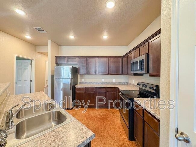 Photo - 1559 Kal Ct
