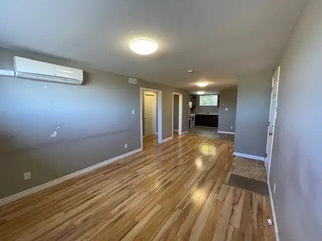 Photo - 104 Katherine Av