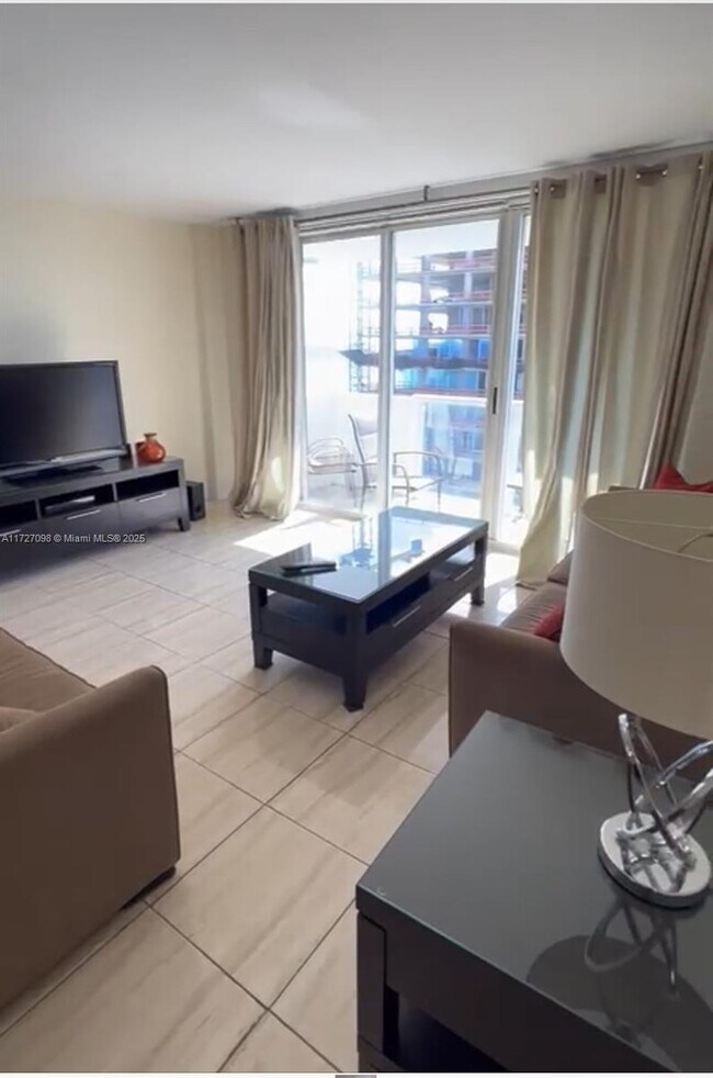 Photo - 9195 Collins Ave Unit 910