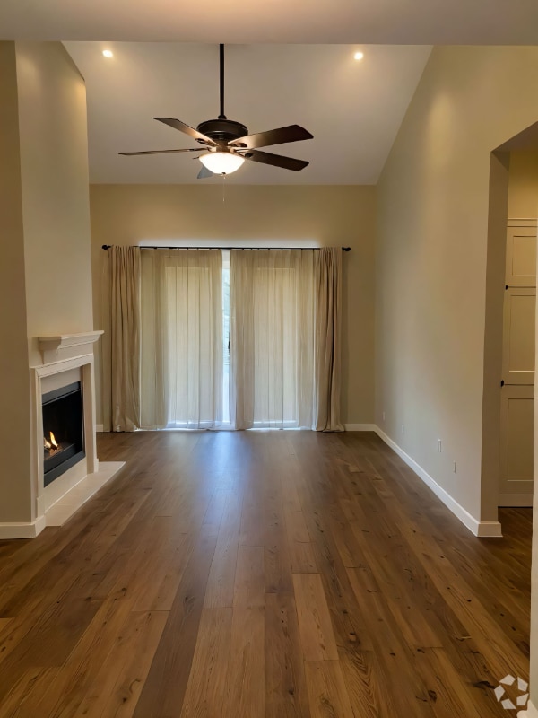 Building Photo - 7651 Bles Ave Unit B Rental