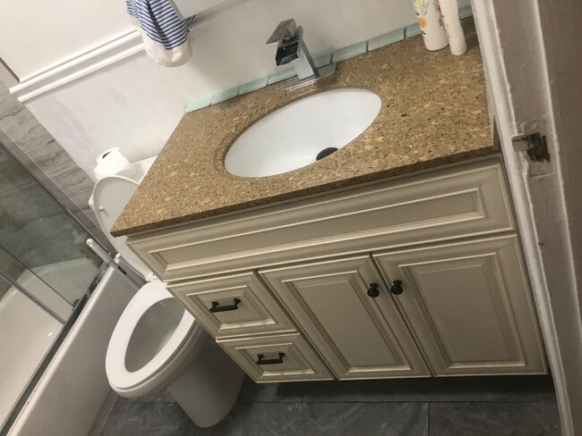 Photo - 2345 Fulton St