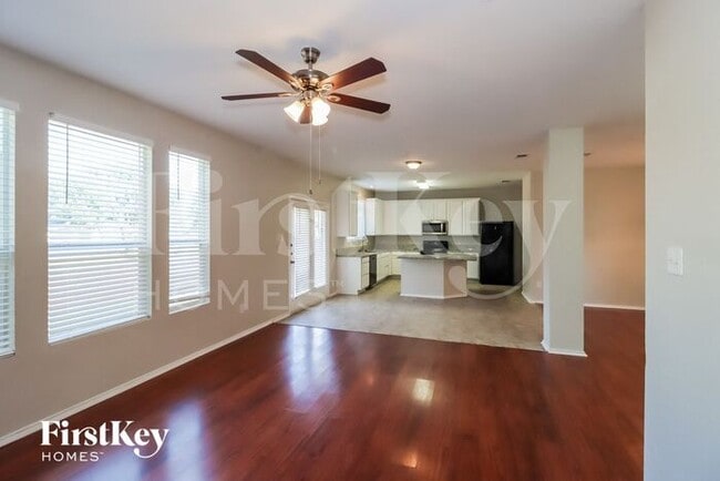 Photo - 2301 Saffron Ln