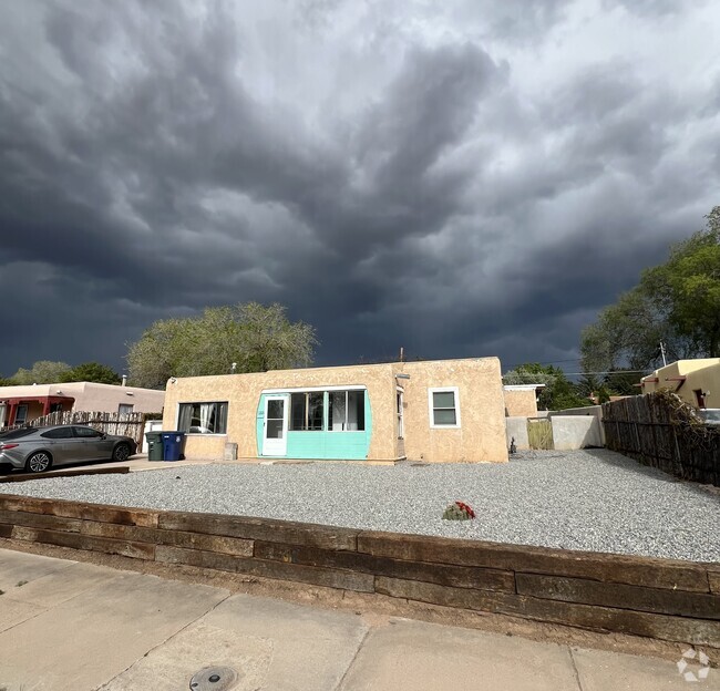 Building Photo - 1215 Morelia St Rental