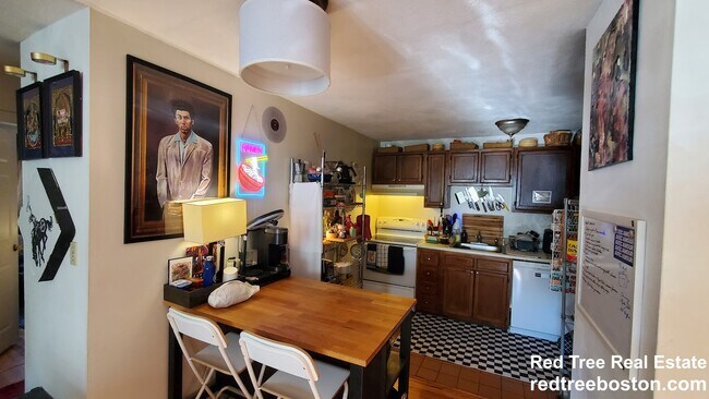 Photo - 245 Kelton St Unit 24