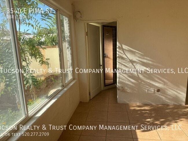 Photo - 3540 E Pima St