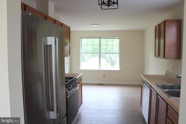 Photo - 29239 Corbin Pkwy