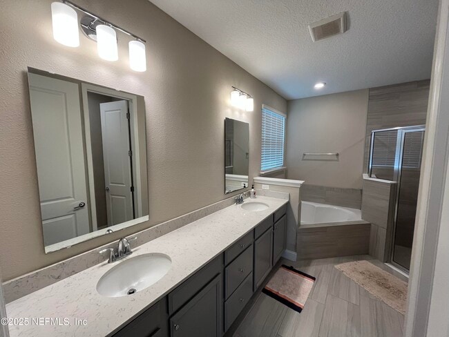 Photo - 211 Diamondback Ave