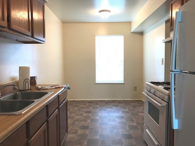 Country Way Townhomes