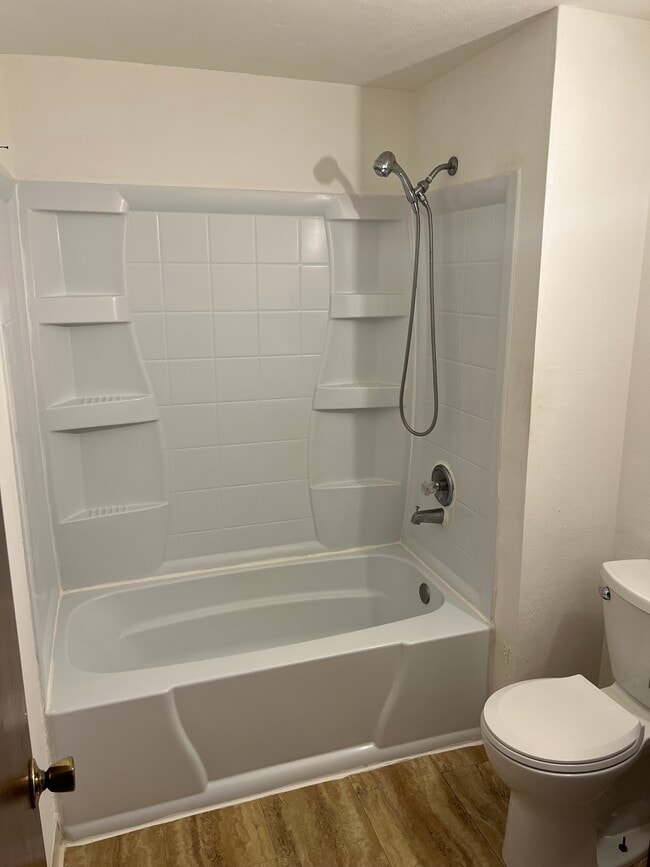 Photo - 2660 NE Parkwood St Unit C