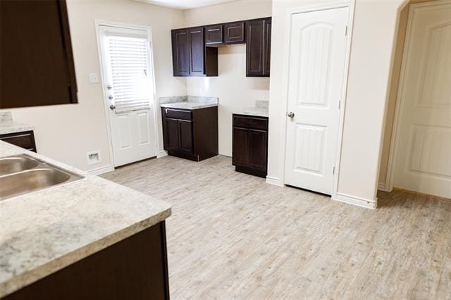 Photo - 1508 Dove Cir