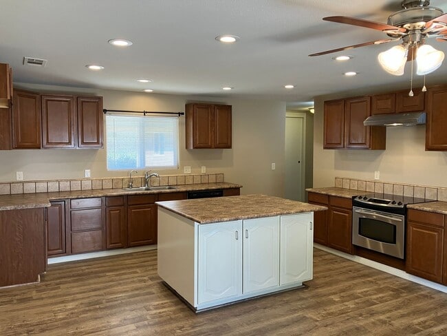 17168 Seidner Rd