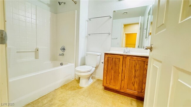 Photo - 1525 Spiced Wine Ave Unit 13102