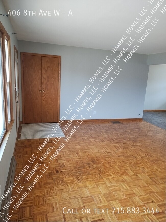 Photo - 406 8th Ave W Unit A