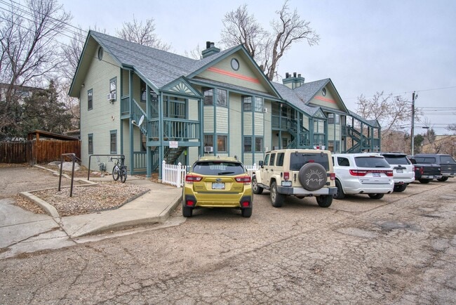 (PAST) 1725 7th St
