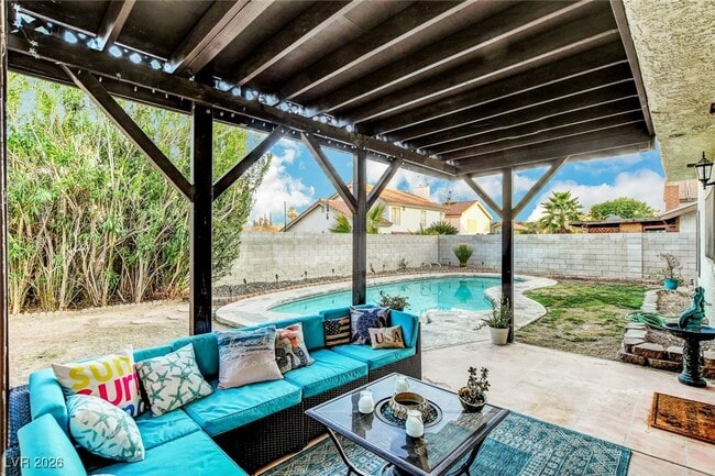 Photo - 4762 Torrence Dr