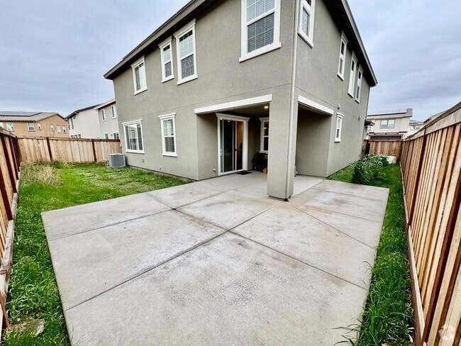 Building Photo - 588 Spalding Wy Rental