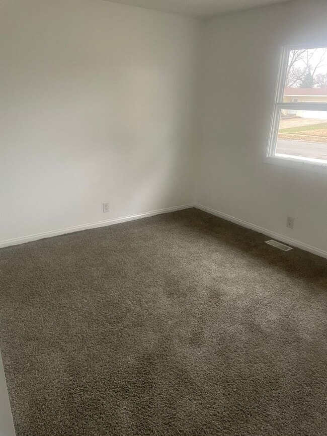 Photo - Move-In Ready 3-Bed in Hazelwood