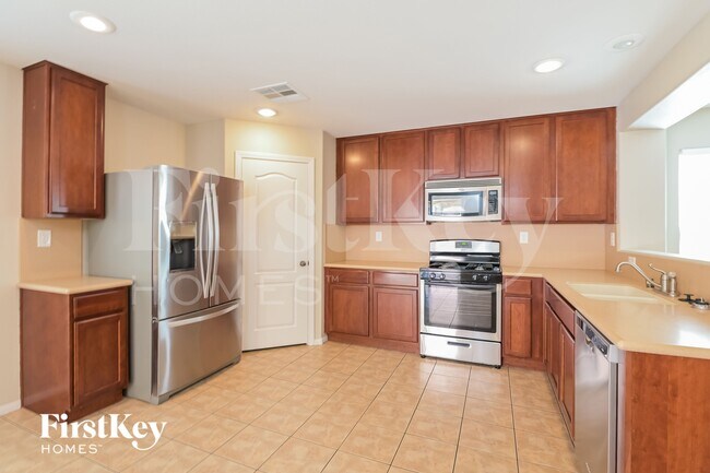 Photo - 987 Eureka Dunes Ave