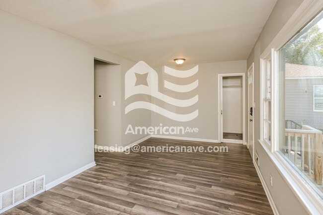 Photo - 5823 N 27th Ave