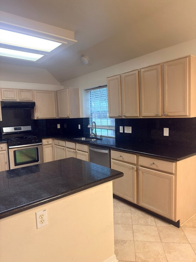 Photo - 16147 April Ridge Dr