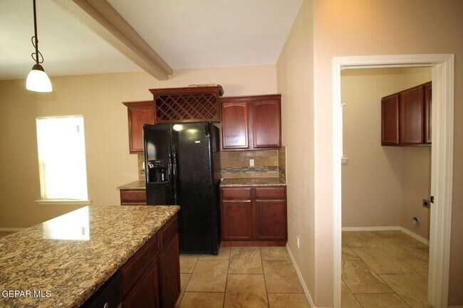 Photo - 3900 Loma Cortez Dr