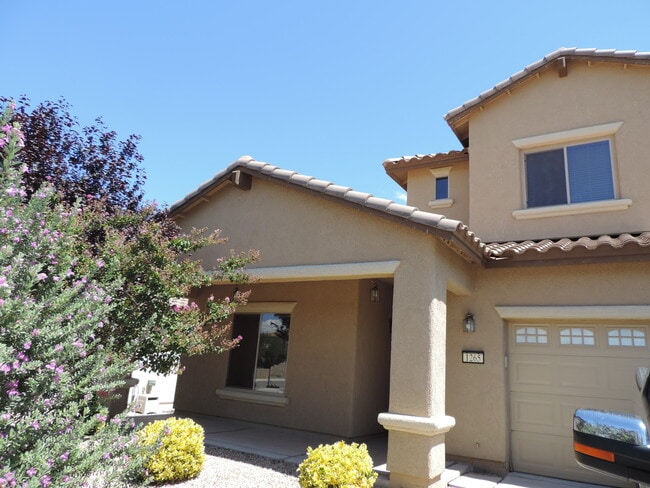 Building Photo - Chaparral Village North