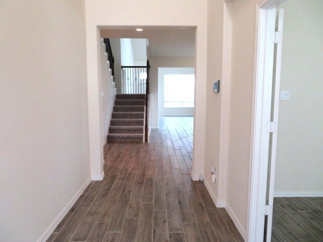 Photo - 1927 Willow Rock Way