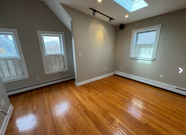 Photo - 24 Ellington Rd Unit 3