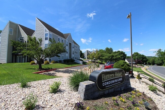 Building Photo - 1348 Hunters Rd