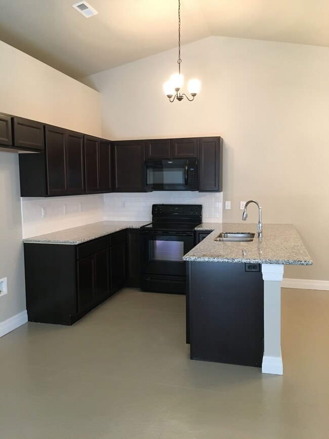 Building Photo - 2808 E 45th Ct N Rental