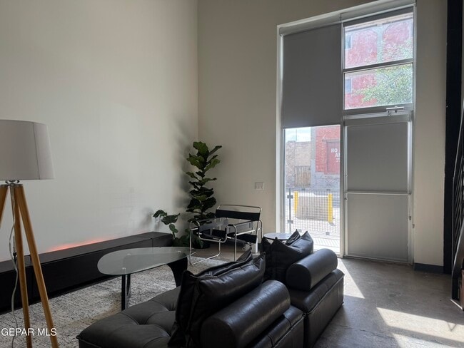 Photo - 200 Anthony St Unit 3