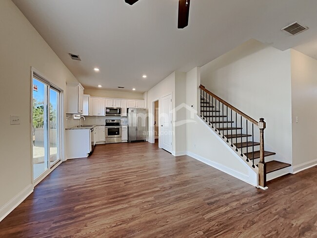 Photo - 7090 Creeksong Dr