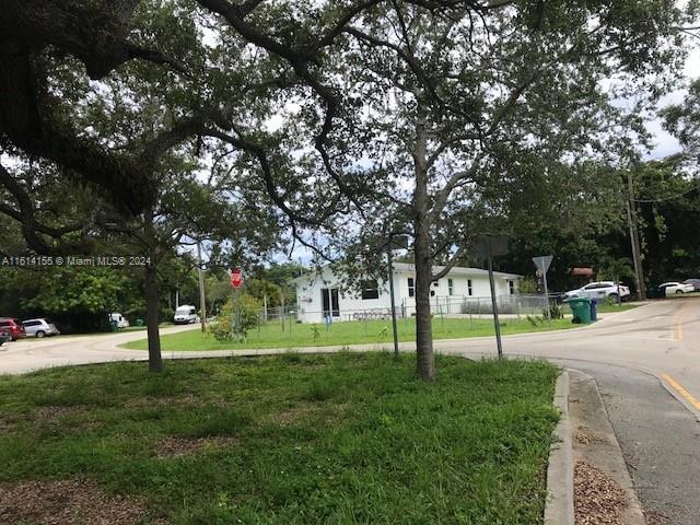 Photo - 18233 Oleta Dr
