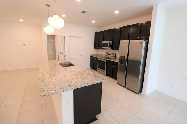 Photo - 311 Sandstone Dr