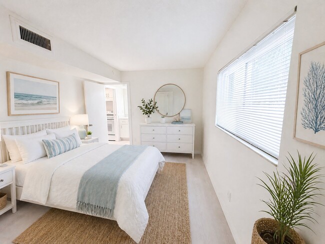Photo - 1100 Turner St Unit 101