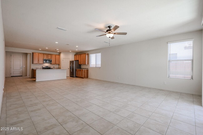 Photo - 25503 N 172nd Ln