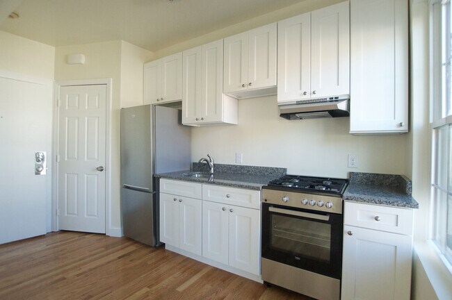 Photo - 501 E Broadway Unit 10