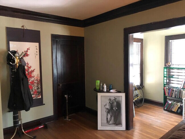 Photo - 5005 Grand Avenue